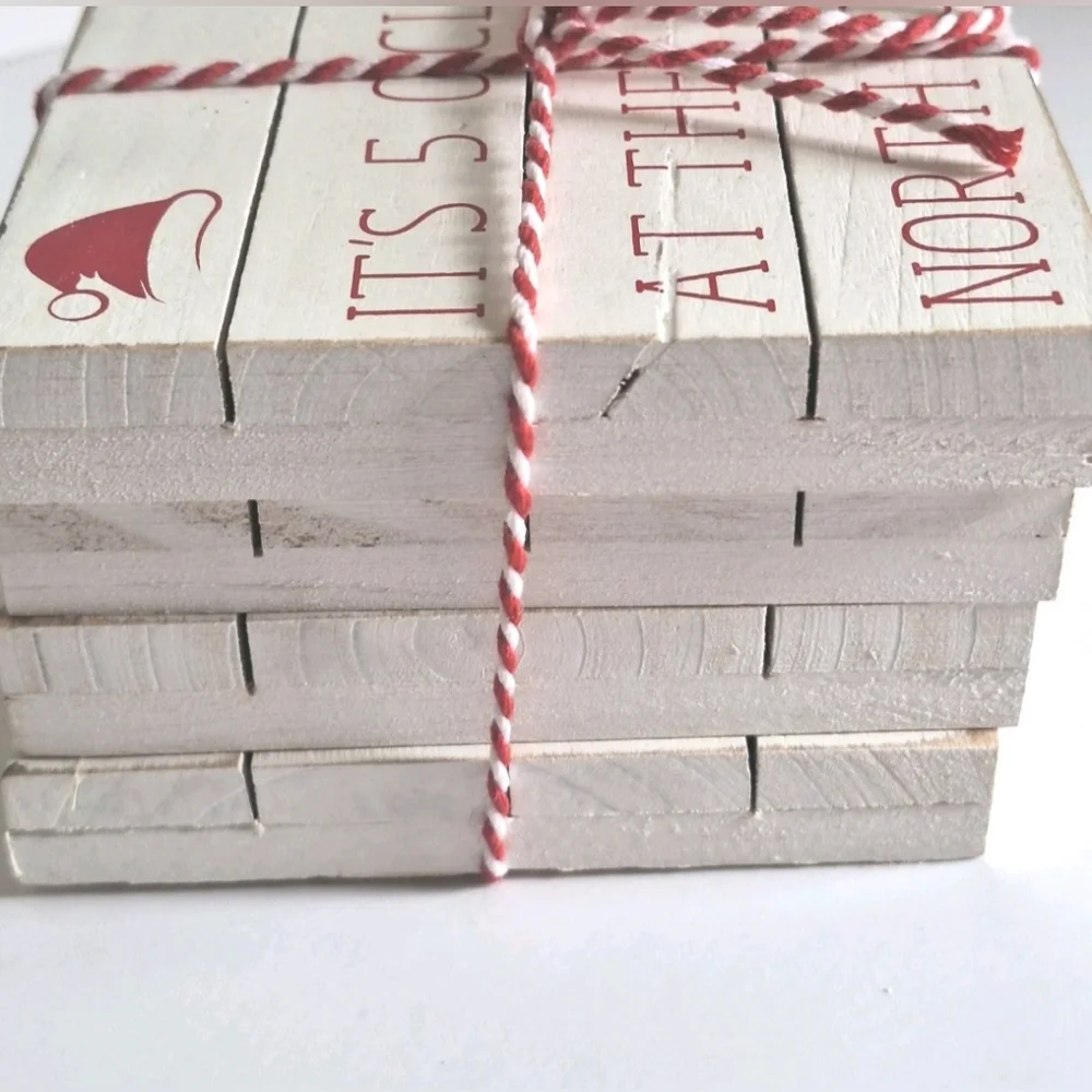 Mudpie 4pc White Wooden Christmas Pallet Coasters Its 5 Oclock At The North Pole